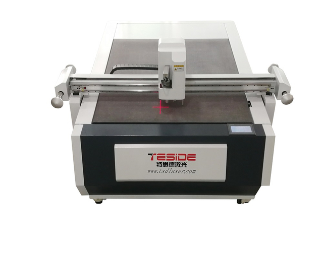 Macchina da taglio per creatore di campioni digitali a base piatta TSD-HC2516