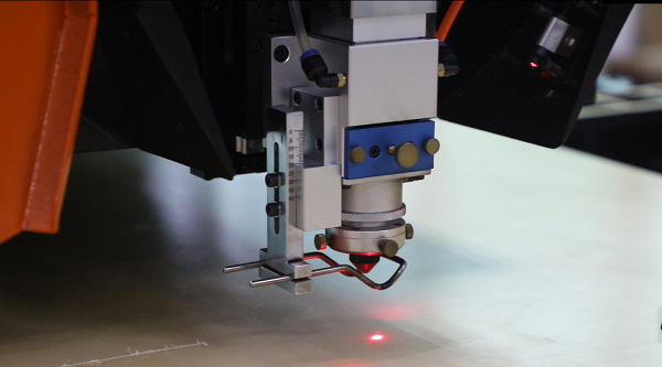 Fustellatrice laser a CO2 in compensato MDF per fustellatura in fogli di legno